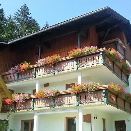 Appartement-Pension Familie Gewessler บัดมิทแทร์นดอร์ฟ ภายนอก รูปภาพ
