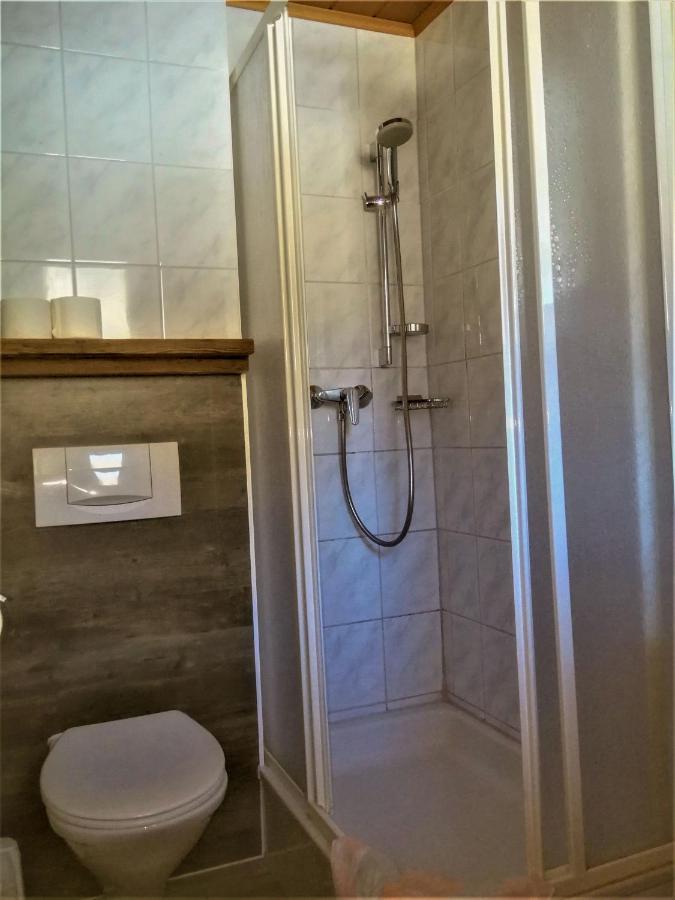Appartement-Pension Familie Gewessler บัดมิทแทร์นดอร์ฟ ภายนอก รูปภาพ