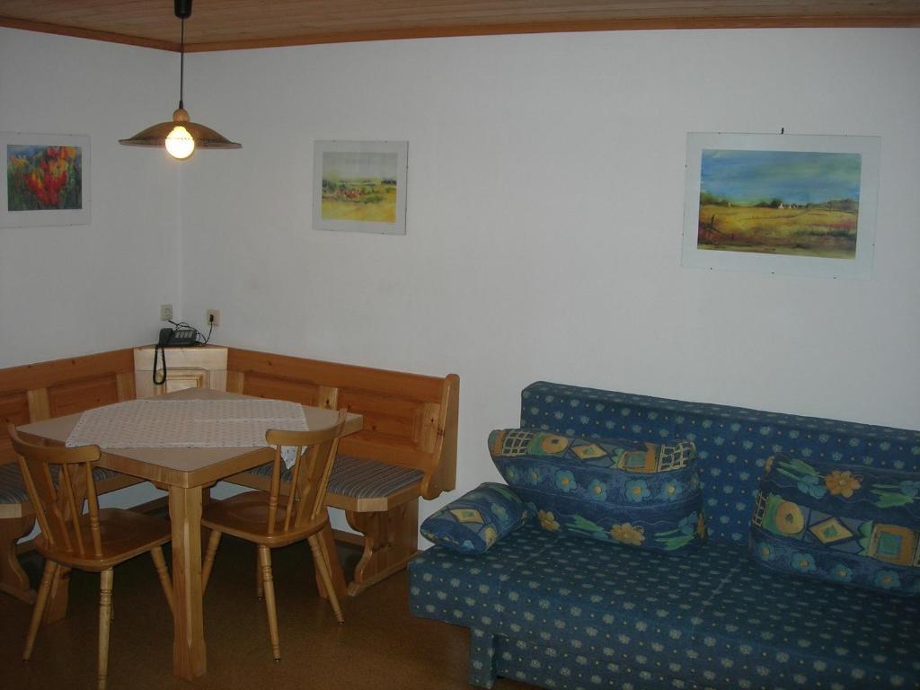 Appartement-Pension Familie Gewessler บัดมิทแทร์นดอร์ฟ ห้อง รูปภาพ